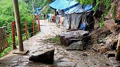 Kedarnath Yatra ಟ್ರೆಕಿಂಗ್ ಮಾರ್ಗದಲ್ಲಿ ಭೂಕುಸಿತ: 3 ಸಾವು, ಇಬ್ಬರಿಗೆ ಗಾಯ, NDRF ದೌಡು!